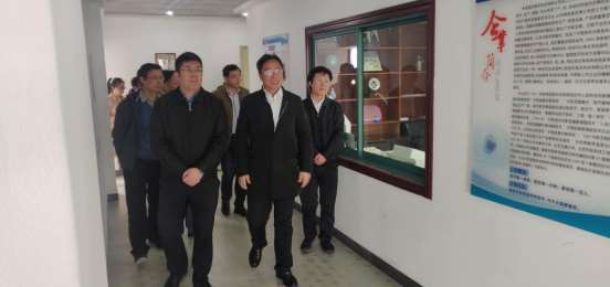 ���һ�ӭ����ʡ����ί��ί��ǵ���ǰ�쵼һ��ݰ���ߺ�ʥ���ڿƼ����޹�˾����ָ������